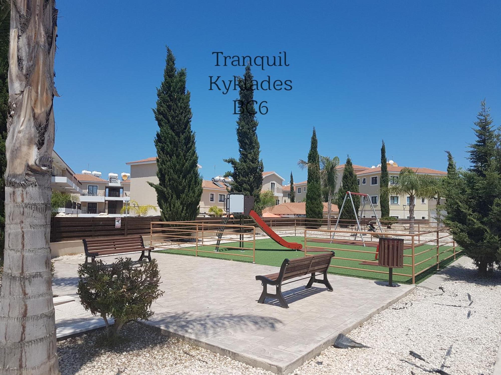 Tranquil Kyklades Bc6, Walk To Beach Paralimni Exterior foto